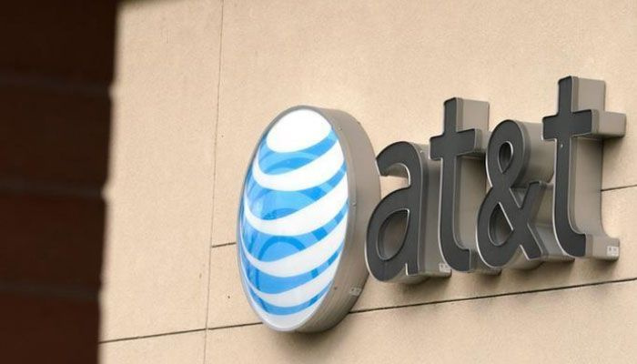 Handa ang AT&T na labanan ang US sa deal ng Time Warner: CEO