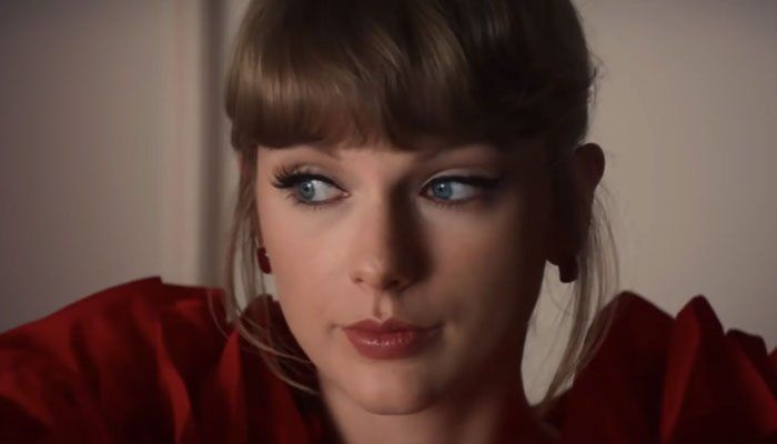 Taylor Swift starter «I Bet You Think About Me» ved å krasje et bryllup