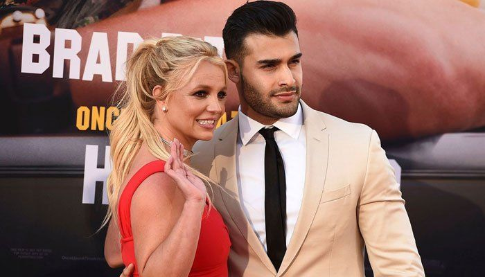 O namorado de Britney Spears, Sam Asghari, sofre um acidente de carro em Los Angeles