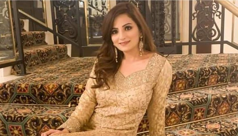 Бивша мис Пакистана света Заниб Навид погинула у саобраћајној несрећи