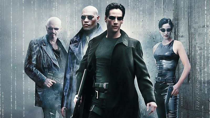 זהו הפוסטר החדש של The Matrix Resurrections שמציג את צוות השחקנים הראשי ומציע רמז על שובו של ניאו