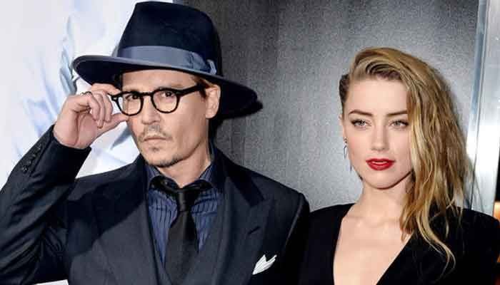 Il caso di diffamazione di Johnny Depp contro l'ex moglie Amber Heard è stato rinviato al 2022