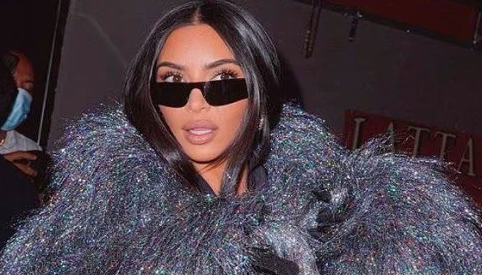 Kim Kardashian děkuje fanouškům za „narozeninovou lásku“ s módní A-hrou