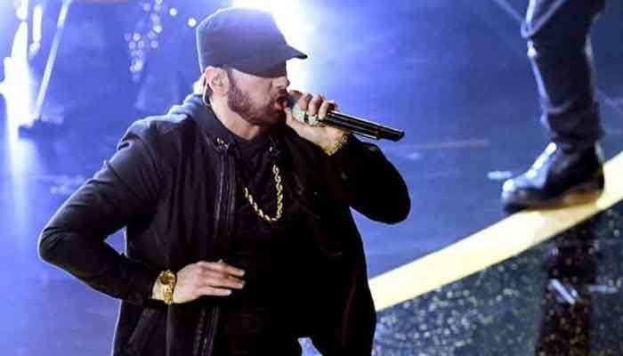 Eminem pomohl producentovi oceněnému Grammy koupit dům
