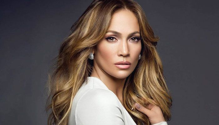 Jennifer Lopez binashes Botox rumors: Hindi ko gusto ang mga karayom'