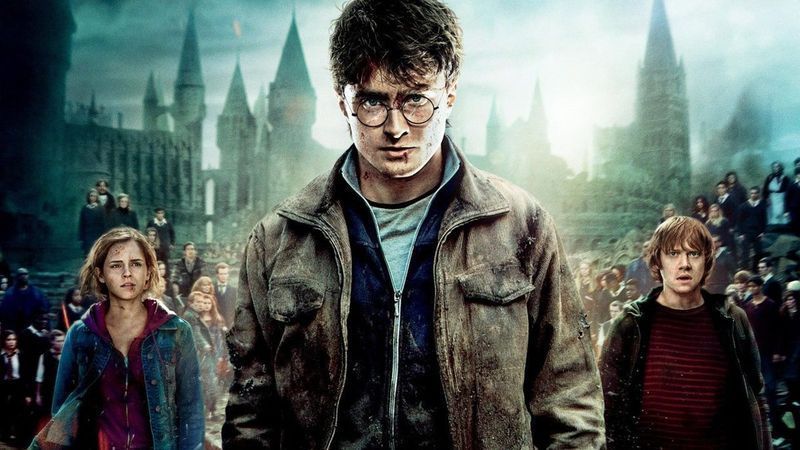 Chris Columbus ingin mengadaptasi drama The Cursed Kid menjadi film dengan trio asli Harry Potter