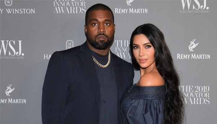 Kim Kardashian lascia i fan con le lacrime agli occhi con il primo post di Insta dopo aver chiesto il divorzio da Kanye West