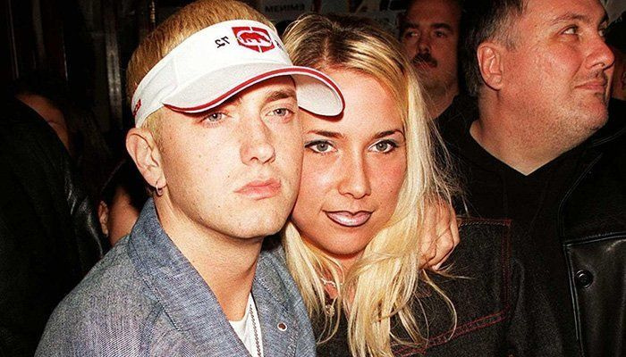 Proč se Eminemova bývalá manželka Kim Mathers pokusila zabít?