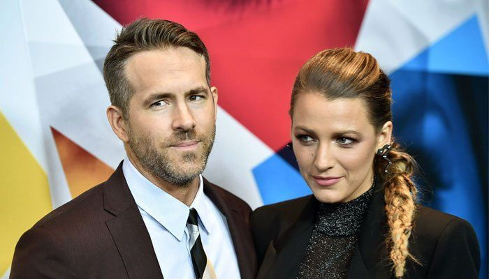 Ryan Reynolds jaillit de sa femme ' talentueuse et multi-coupure ' Blake Lively