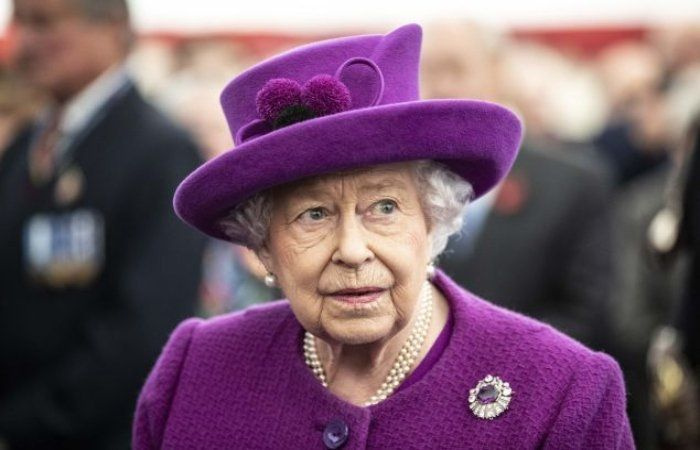 Palace 'calculando cuidadosamente' os planos do Queen's Platinum Jubilee em meio a problemas de saúde