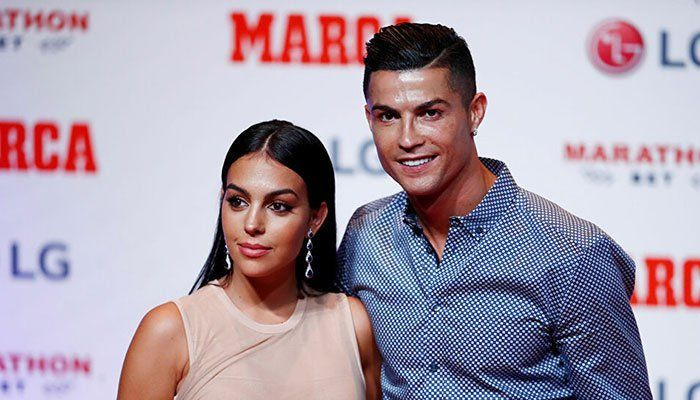 Cristiano Ronaldo och Georgina Rodriguez kommer att berätta kärlekshistorien i Netflix-dokumentär