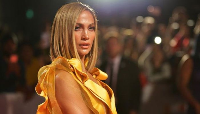Jennifer Lopez razkriva, kakšne lekcije želi, da bi Romona naučila svojo hčerko iz 'Hustlerjev'