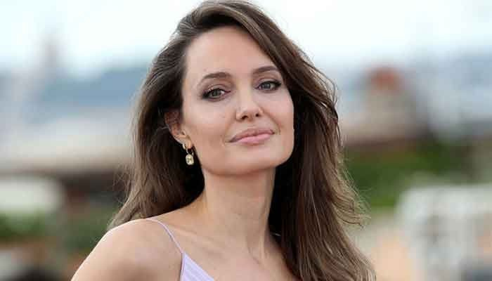 Angelina Jolie presenta 'Carta enviada por una adolescente en Afganistán'