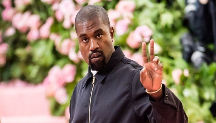 Nejbližší kamarádi Kanye Westa dorazí do Wyomingu, aby mu poskytli podporu během jeho bipolární epizody