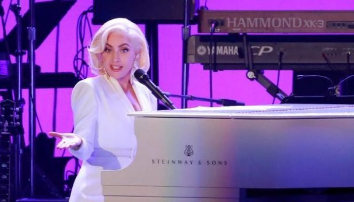 Lady Gaga si dirige verso la residenza del concerto di Las Vegas