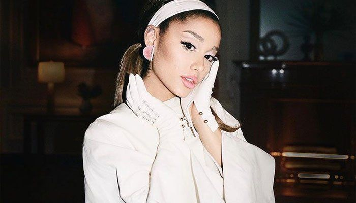 Ariana Grande, Megan Thee Stallion och Doja Cats '34+35'-remix är ute nu