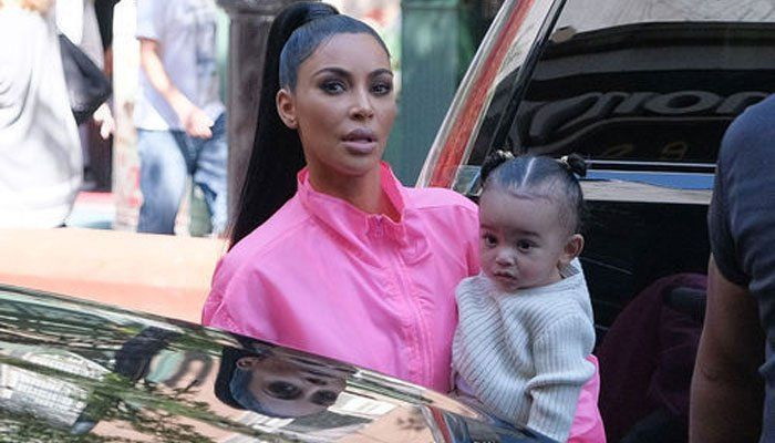 Kim Kardashian firar dottern Chicagos 3-årsdag