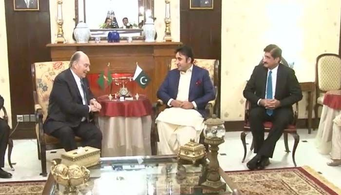 Bilawal, CM Sindh donen la benvinguda al príncep Karim a Karachi