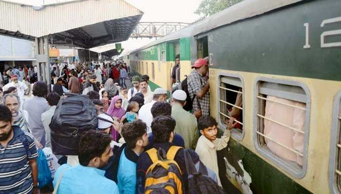 파키스탄 철도, 서버 문제 이후 예약 재개