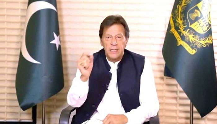 El primer ministro Imran Khan ordena una investigación contra un oficial del gobierno por comparar al gobierno del PTI con los talibanes