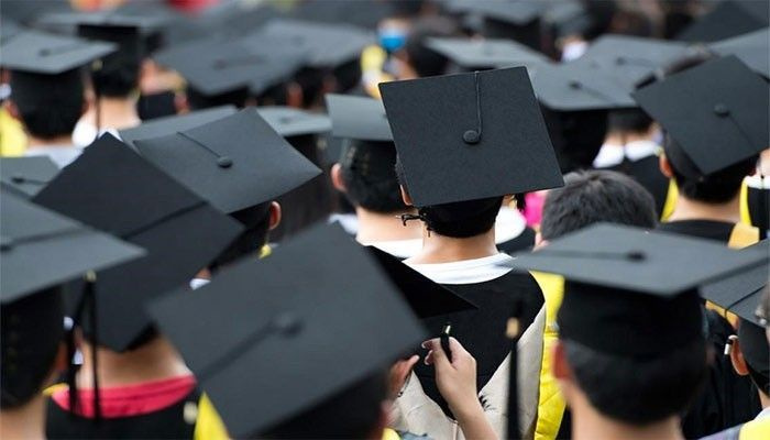 Odhaduje se, že do konce roku by mohlo být nezaměstnaných 3 000 doktorandů: PAP