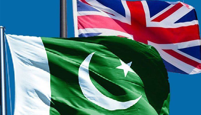 Brittisk immigrationsminister uppmuntrar pakistanska studenter att välja Storbritannien för studier