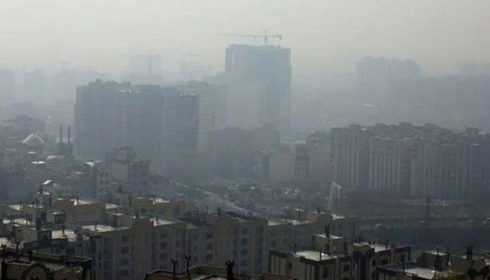 세계에서 가장 오염된 도시 중 하나인 라호르, 스모그가 위험한 수준으로 치솟습니다.