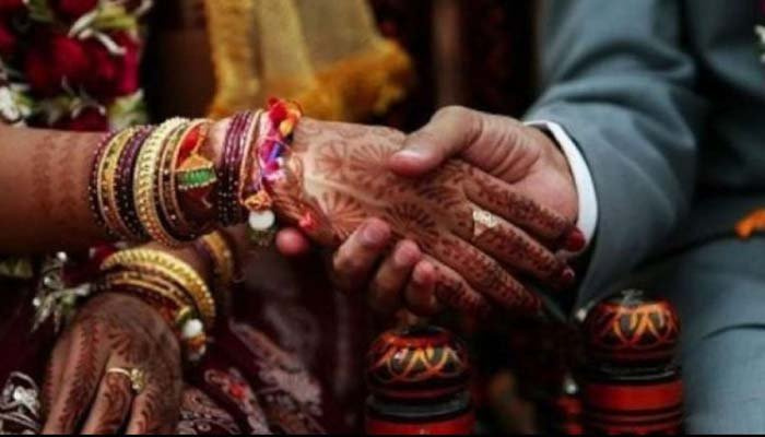 تقدم MPA في السند مشروع قانون يسعى إلى جعل الزواج إلزاميًا للأشخاص الذين تزيد أعمارهم عن 18 عامًا