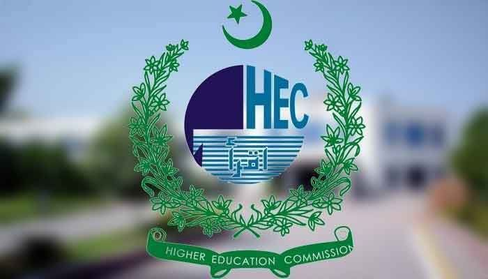 „HEC се споразумя за двугодишни бакалавърски и магистърски програми до 2022 г.“