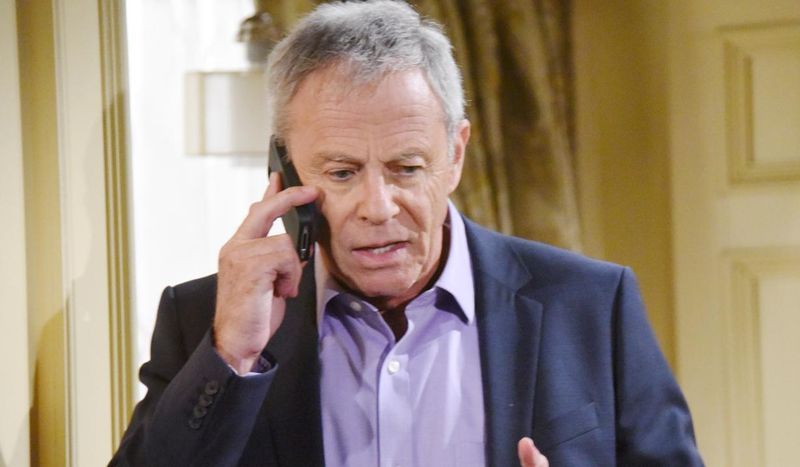 The Young and the Restless Coming & Going november 2019: Roger se vrača, Cane's Exit