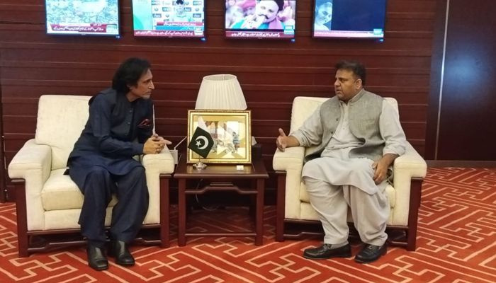 PCB-ordförande, informationsminister mull lanserar ny cricketkanal i Pakistan
