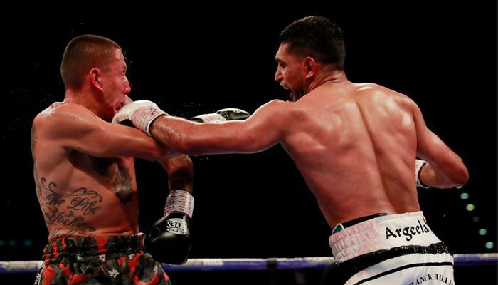 Amir Khan z Británie v akcii proti Samuelovi Vargasovi z Kolumbie v Arena Birmingham, Británia, 8. septembra 2018. Akčné obrázky cez Reuters/Andrew Couldridge