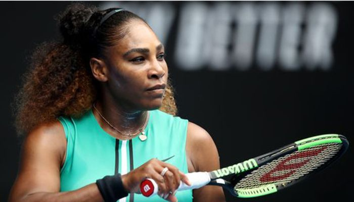 Steffi Graf toetab Serena Williamsit, et kohtuda Courti 24 slämmiga