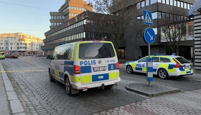 Une attaque à l'arme blanche présumée 'terroriste' fait huit blessés à Vetlanda en Suède