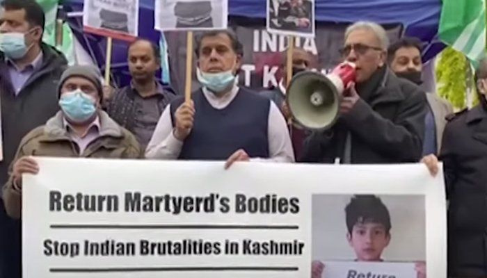 Protest v Bruselu důrazně odsuzuje indická zvěrstva v okupovaném Kašmíru