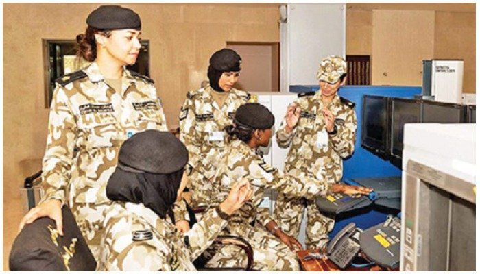Kuwait permet a les dones servir militars en funcions de combat