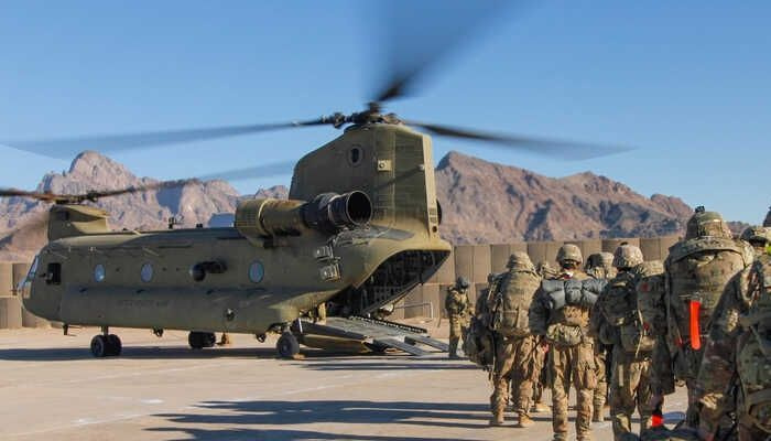 USA lägger av kriget i Afghanistan för att fokusera på det ekonomiska kraftpaketet Kina, Ryssland