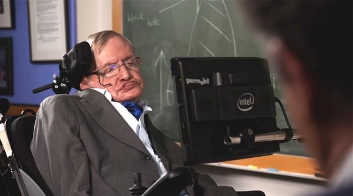 „Obávám se, že možná nebudu vítán“ v Trumpových USA: Stephen Hawking