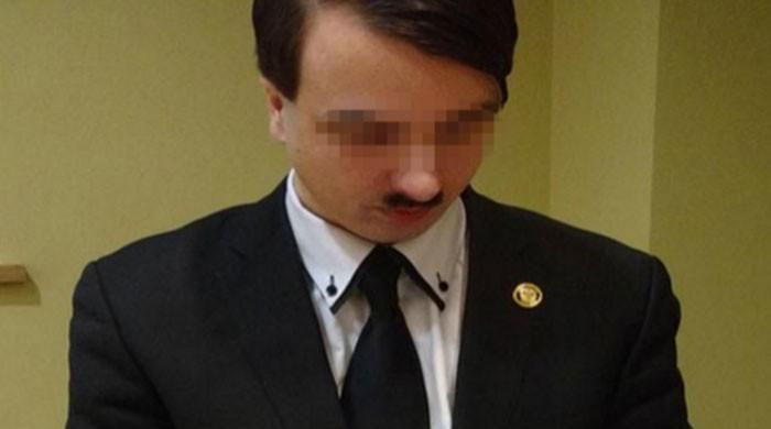Rakouská policie zatkla Hitlerovu podobiznu za „oslavování“ nacistického vůdce