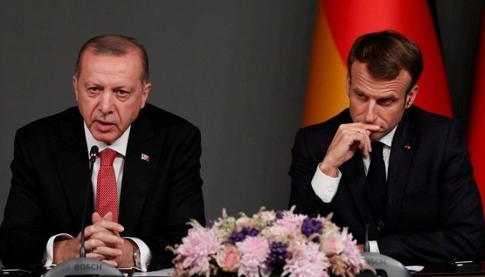 Erdogan povedal, že francúzsky prezident Macron „potrebuje psychickú liečbu“ pre protimoslimský postoj